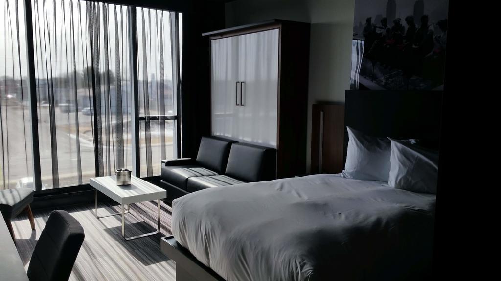 Grand Times Hotel Drummondville Ngoại thất bức ảnh