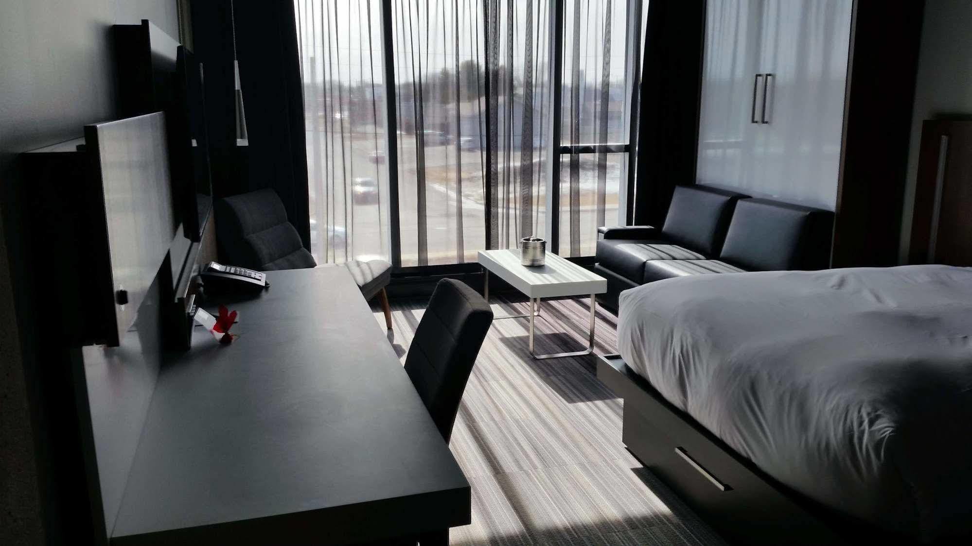 Grand Times Hotel Drummondville Ngoại thất bức ảnh